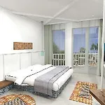 Sunrise Blue Magic Hotel 4*