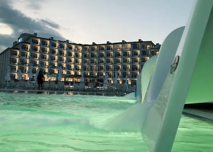 Sunrise Blue Magic Hotel